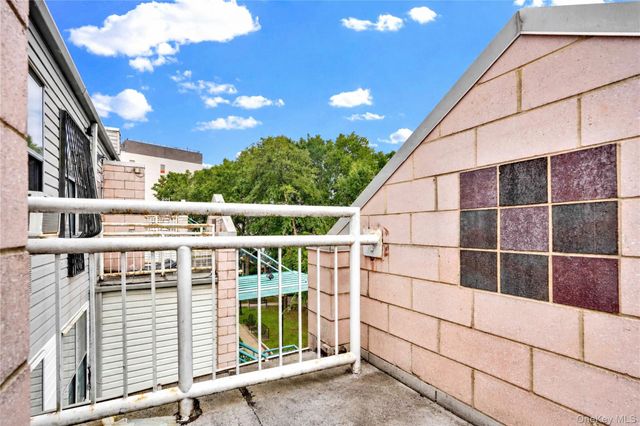 529 E 156th Street 68D, Bronx, NY 10455