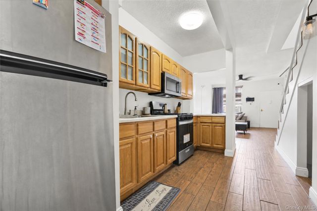 529 E 156th Street 68D, Bronx, NY 10455