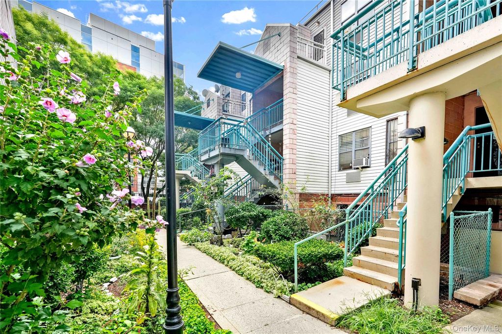 529 E 156th Street 68D, Bronx, NY 10455 — exterior