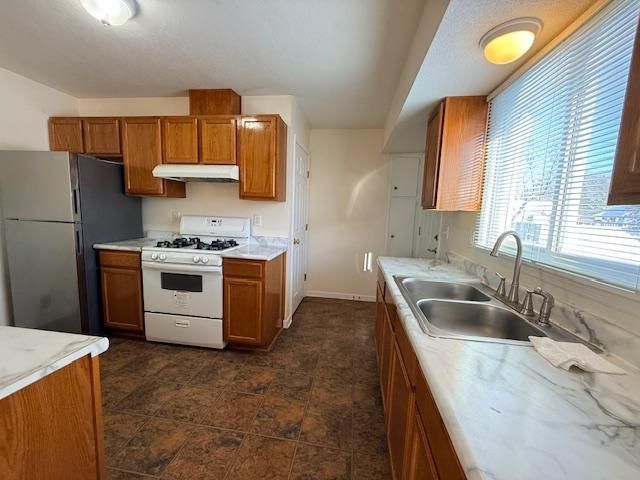 6436 Indiana Avenue N, Brooklyn Center, MN 55429