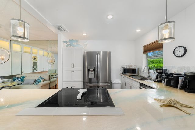 3331 Valley Road C, Boynton Beach, FL 33435