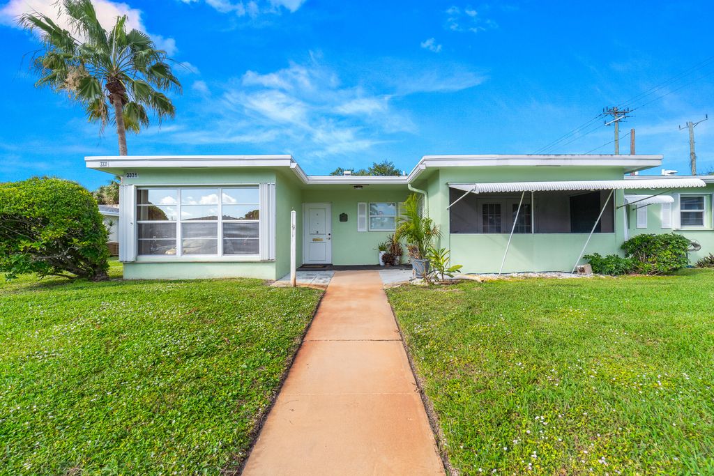 3331 Valley Road C, Boynton Beach, FL 33435