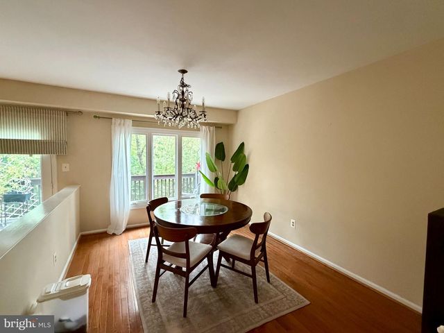 56 TREATY DR, Chesterbrook, PA 19087