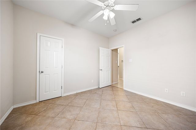 2529 Wind Rose Dr, Corpus Christi, TX 78414