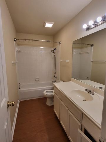304 N Kings Canyon DR, Cedar Park, TX 78613