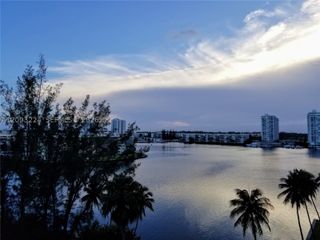 18151 NE 31st Ct 805, Aventura, FL 33160
