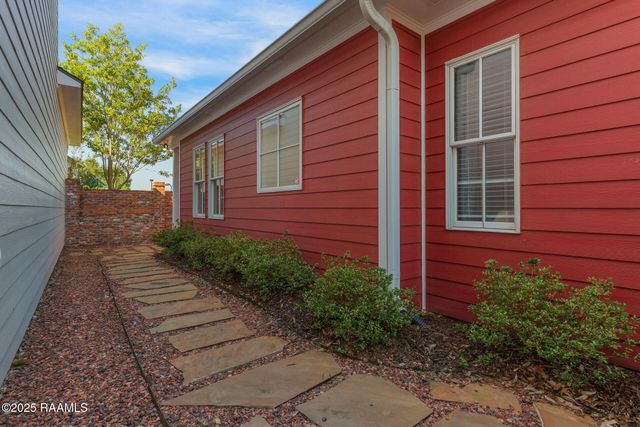 224 Elysian Fields Drive, Lafayette, LA 70508