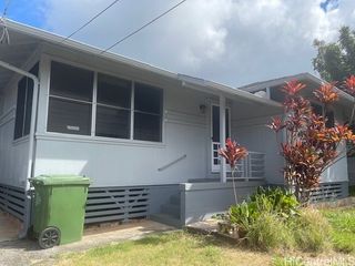 2124 Bachelot Street, Honolulu, HI 96850