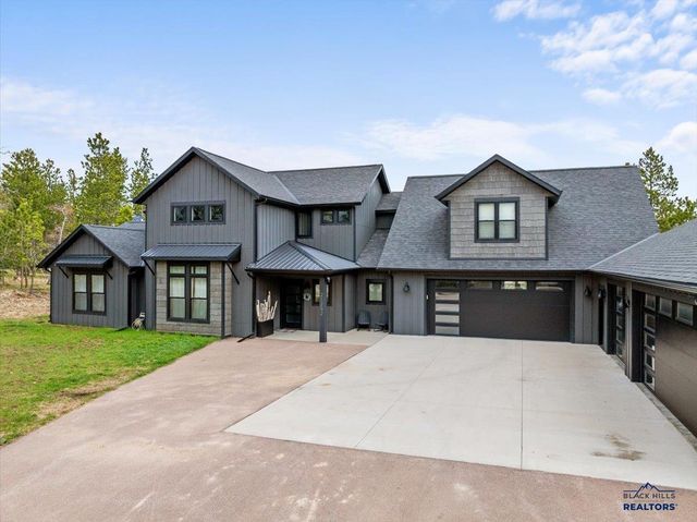 21252 CRESTVIEW DR, Lead, SD 57754