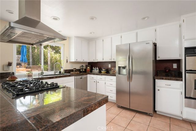 21422 Via Floresta, Lake Forest, CA 92630