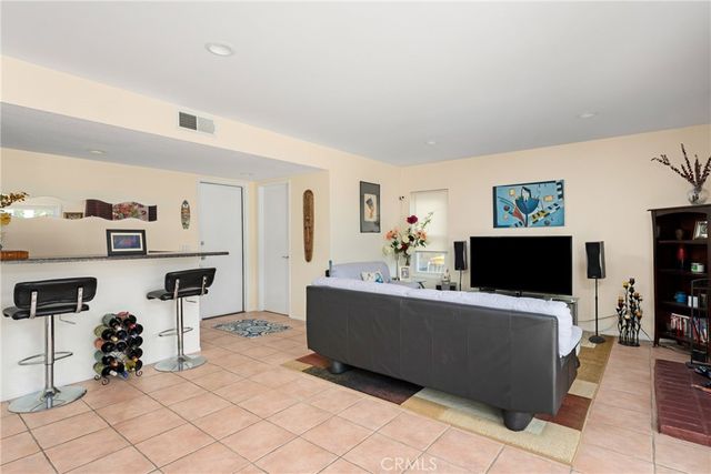 21422 Via Floresta, Lake Forest, CA 92630