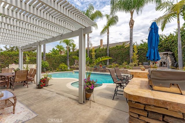 21422 Via Floresta, Lake Forest, CA 92630