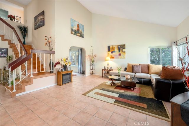 21422 Via Floresta, Lake Forest, CA 92630