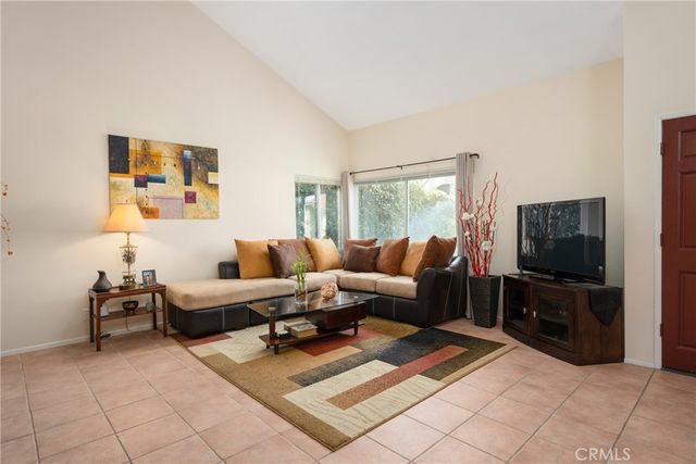 21422 Via Floresta, Lake Forest, CA 92630