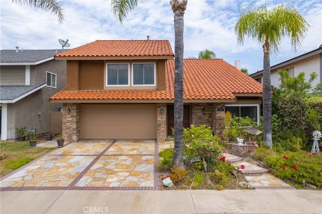 21422 Via Floresta, Lake Forest, CA 92630