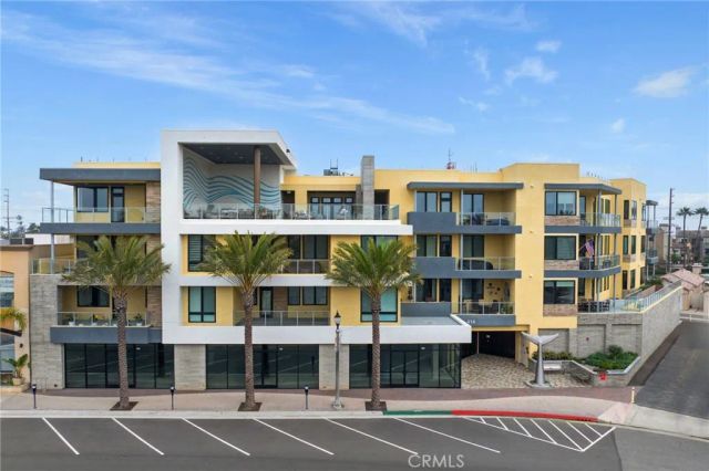 414 Main St 300, Huntington Beach, CA 92648
