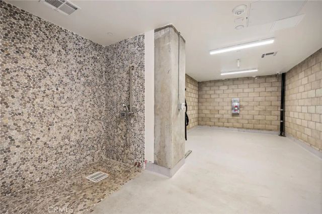 414 Main St 300, Huntington Beach, CA 92648