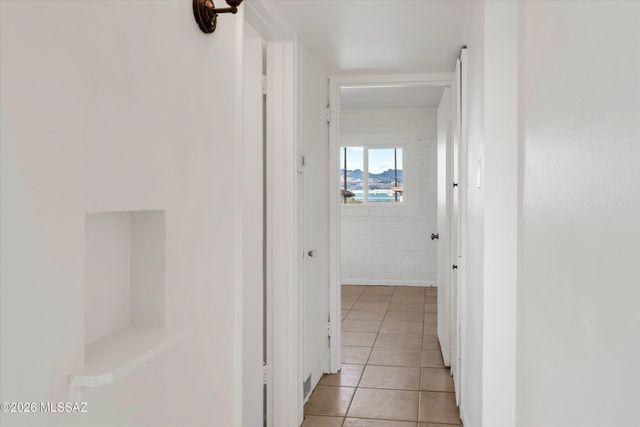 3012 E Proctor Vista, Tucson, AZ 85713