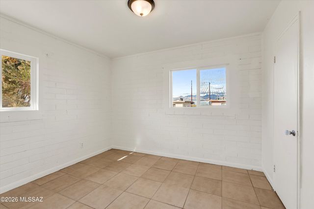 3012 E Proctor Vista, Tucson, AZ 85713