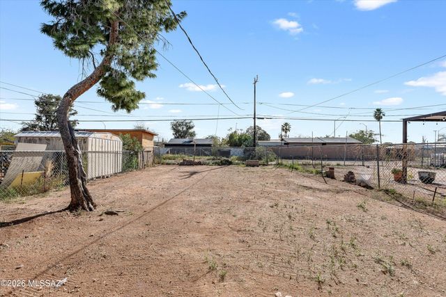 3012 E Proctor Vista, Tucson, AZ 85713