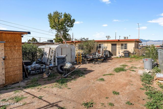 3012 E Proctor Vista, Tucson, AZ 85713