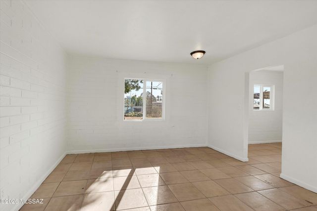 3012 E Proctor Vista, Tucson, AZ 85713