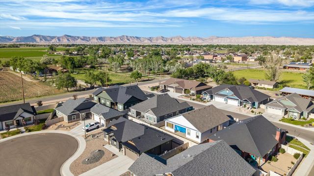 795 Spur Cross Way, Grand Junction, CO 81505
