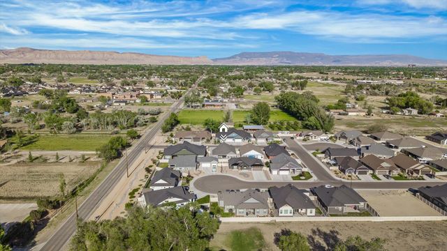 795 Spur Cross Way, Grand Junction, CO 81505