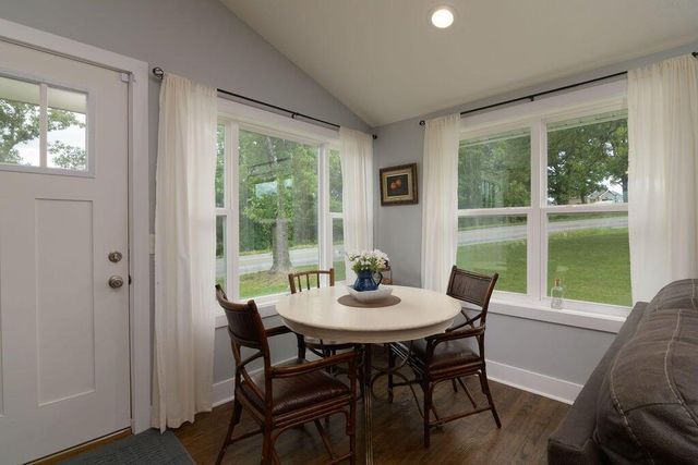 10565 W State Highway 76, Cape Fair, MO 65624