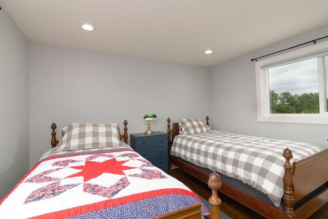 10565 W State Highway 76, Cape Fair, MO 65624