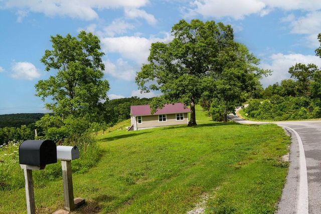 10565 W State Highway 76, Cape Fair, MO 65624