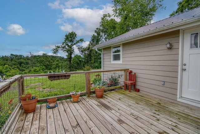 10565 W State Highway 76, Cape Fair, MO 65624