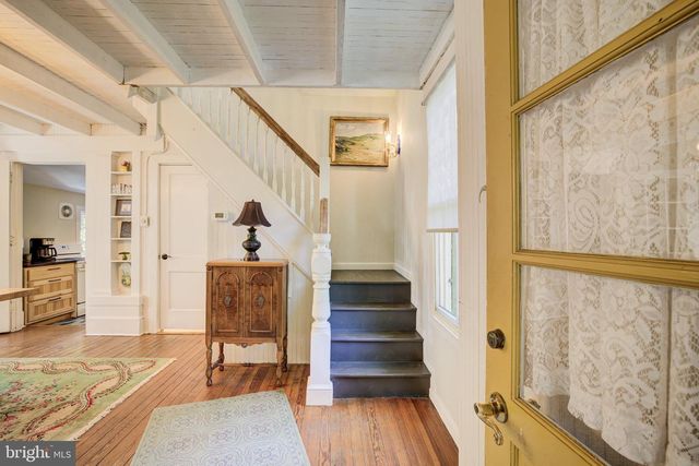 403 6TH AVE, Washington Grove, MD 20880