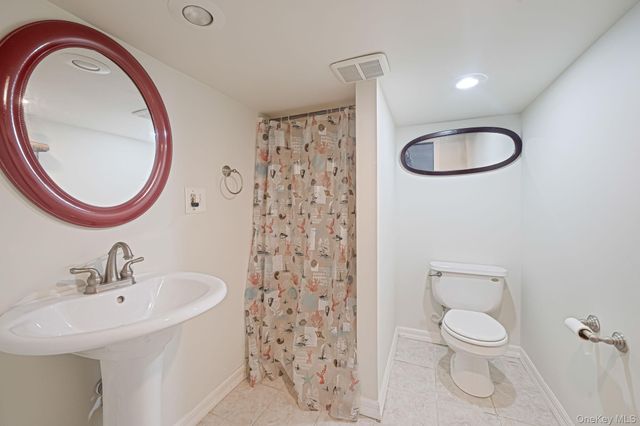 36 Nottingham Avenue, Patchogue, NY 11772