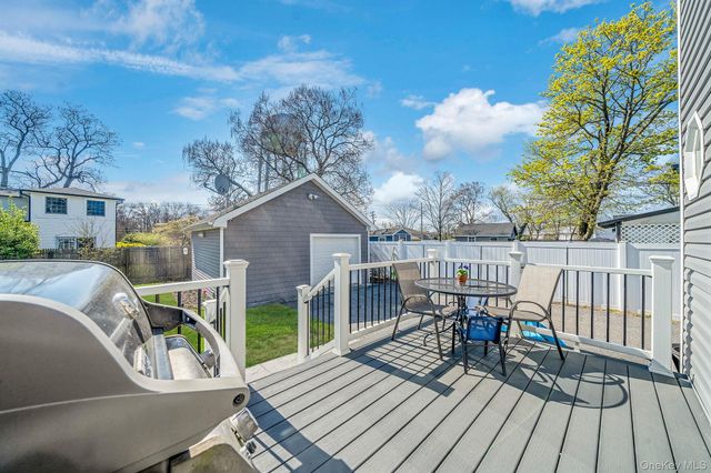 36 Nottingham Avenue, Patchogue, NY 11772