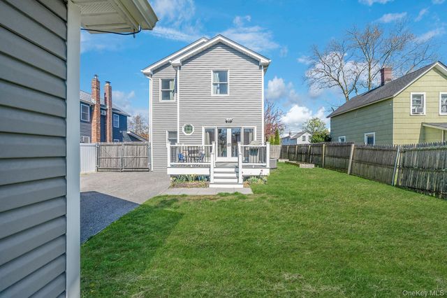 36 Nottingham Avenue, Patchogue, NY 11772