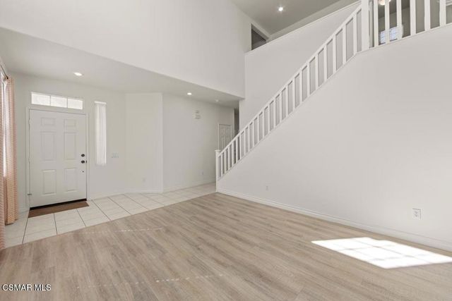 884 Aloe Lane, Simi Valley, CA 93065