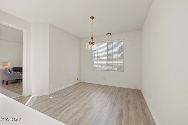884 Aloe Lane, Simi Valley, CA 93065
