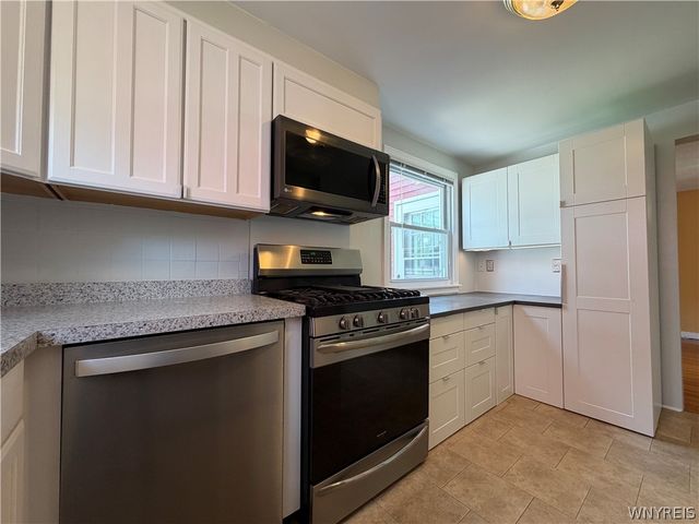 123 Hiler Avenue, Tonawanda, NY 14217