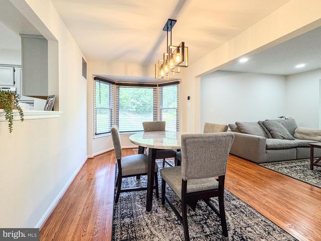 5938 WILD BROOK CT, Centreville, VA 20121