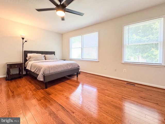 5938 WILD BROOK CT, Centreville, VA 20121