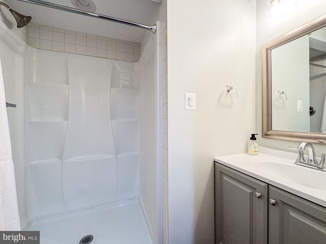 5938 WILD BROOK CT, Centreville, VA 20121