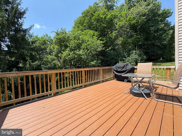 5938 WILD BROOK CT, Centreville, VA 20121