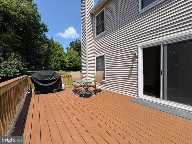5938 WILD BROOK CT, Centreville, VA 20121