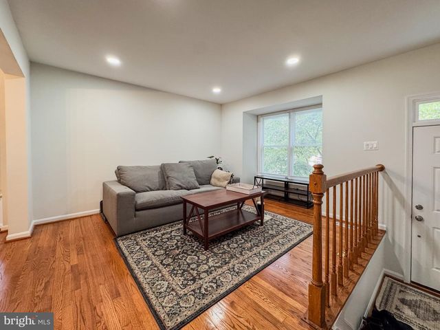 5938 WILD BROOK CT, Centreville, VA 20121
