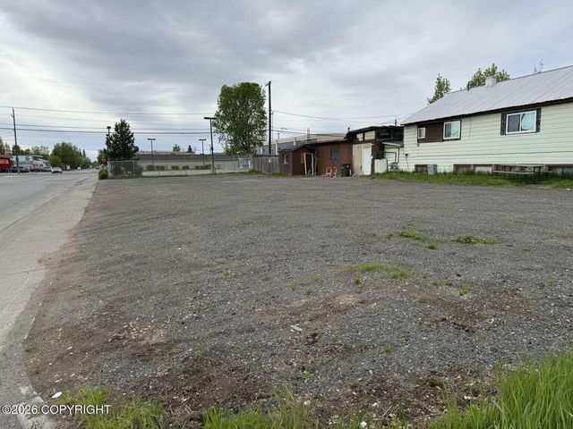 1342 Hyder Street, Anchorage, AK 99501