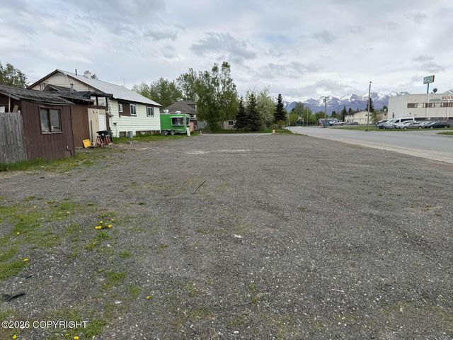 1342 Hyder Street, Anchorage, AK 99501