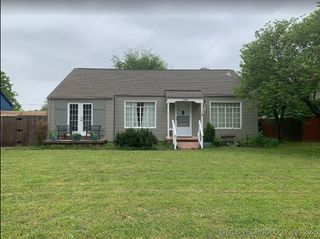 249 E 33rd Place, Tulsa, OK 74105