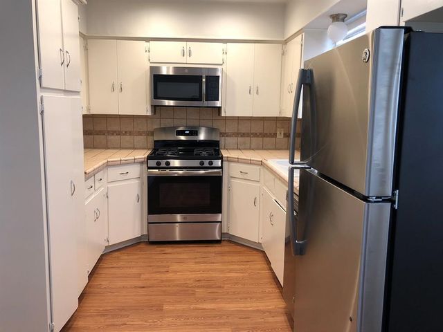 1020 ELLINGSON LN A, Austin, TX 78751