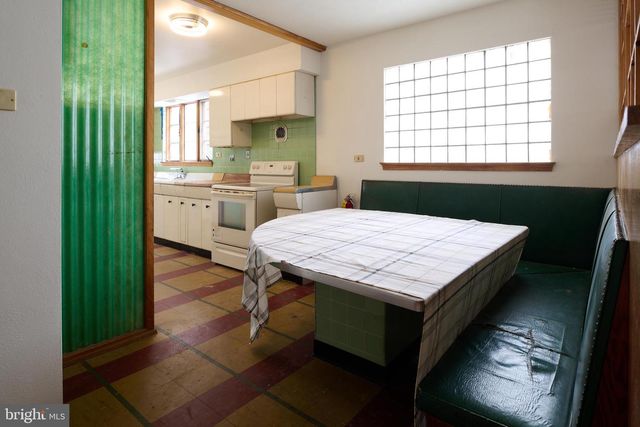 239 S PATTERSON ST, State College, PA 16801